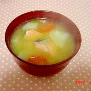 生姜風味♪鮭のおみそ汁